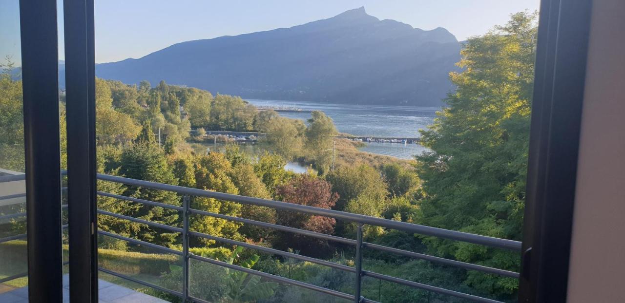 Petit Studio Dans Villa Bord De Lac 엑스레뱅 외부 사진