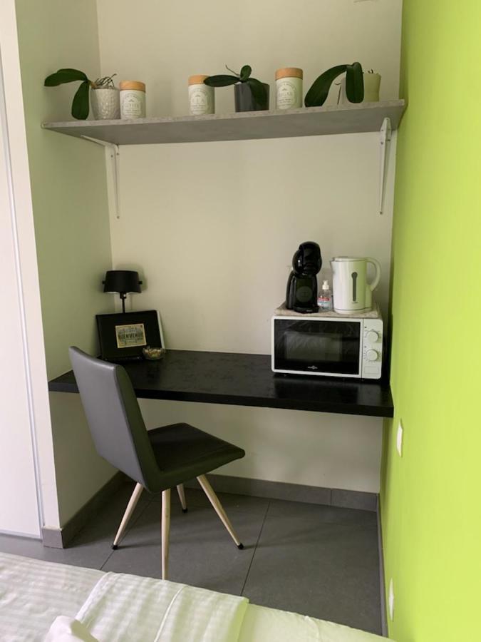 Petit Studio Dans Villa Bord De Lac 엑스레뱅 외부 사진