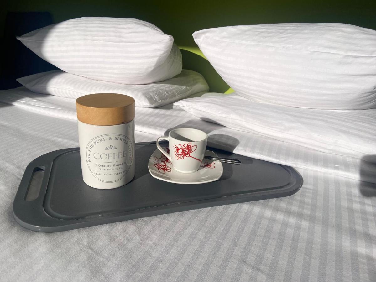 Petit Studio Dans Villa Bord De Lac 엑스레뱅 외부 사진